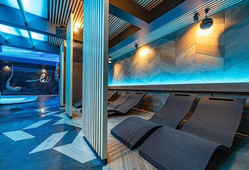 Отель Warszawa Spa & Resort