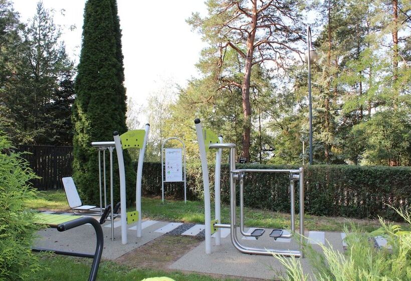 Отель Warszawa Spa & Resort