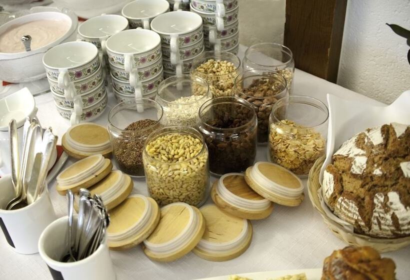 펜션 Land Gut Hotel Höhengasthof Adler