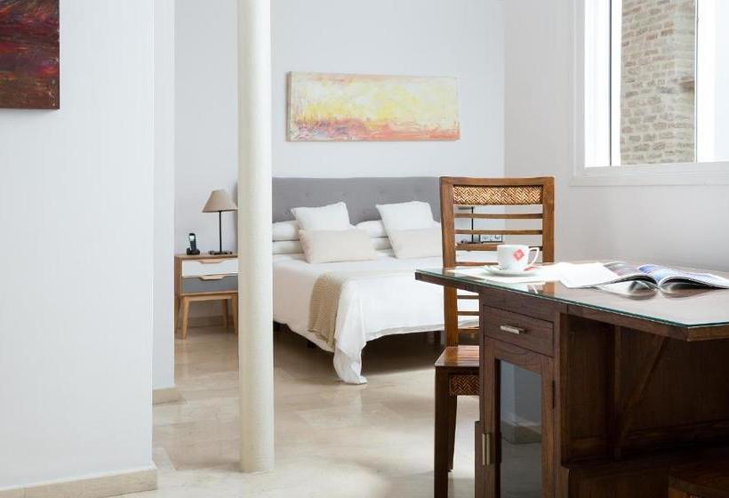 Puerta Catedral Studios