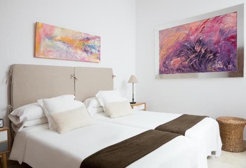 Puerta Catedral Studios