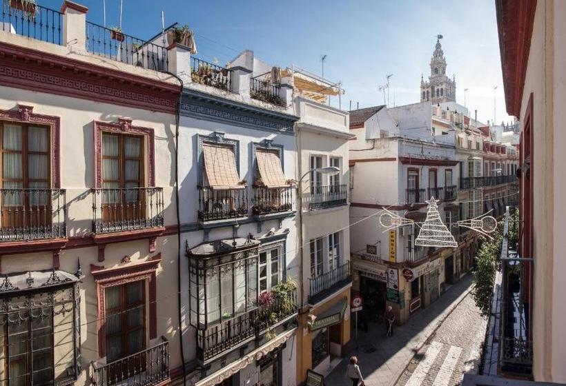 Puerta Catedral Studios