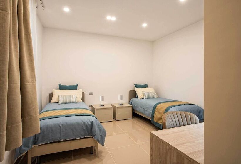 هتل Charme En Bleu