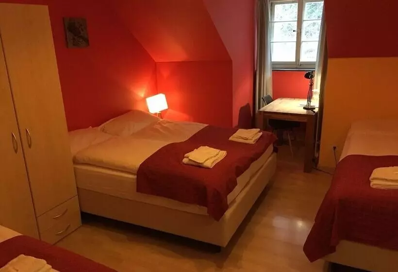 ホテル Gasthof Bären Aarburg Last Check In 2100 Pm