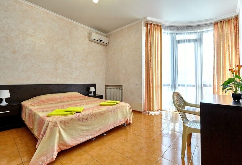 فندق Guest House Viktoria