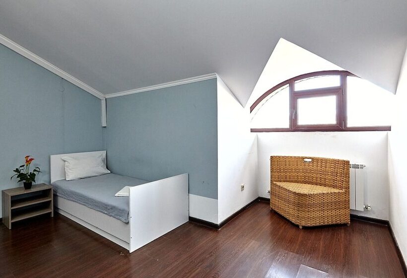 فندق Guest House Viktoria