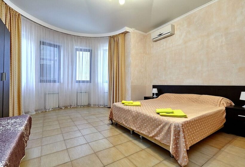 فندق Guest House Viktoria