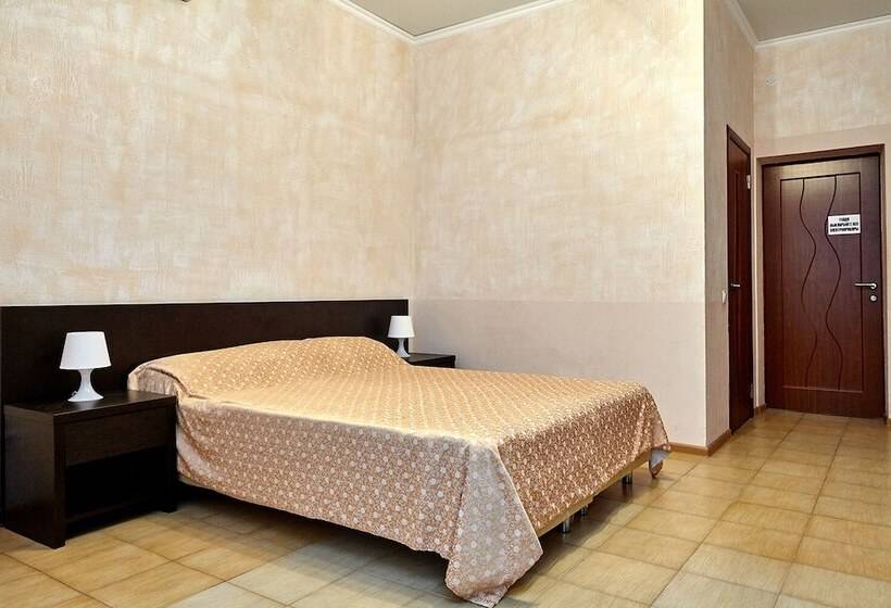 فندق Guest House Viktoria