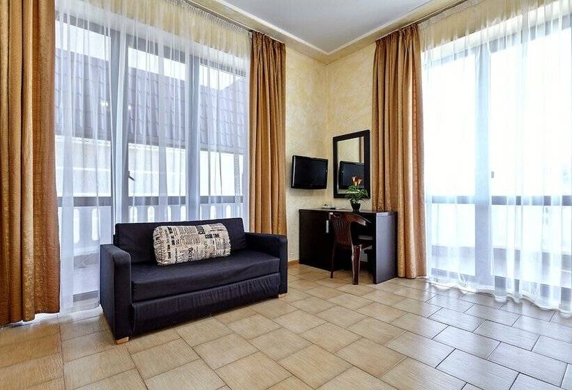 فندق Guest House Viktoria