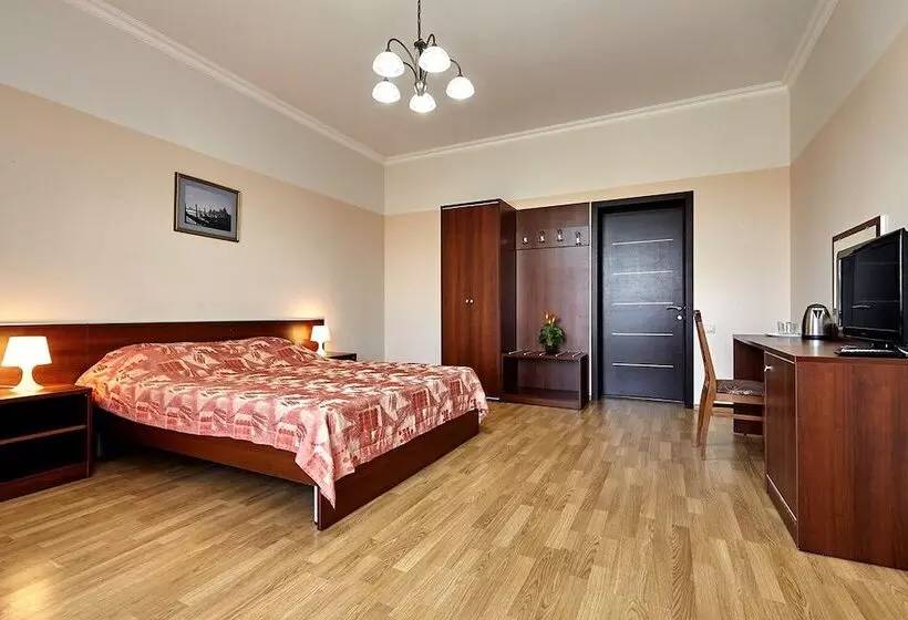 Hotelli Guest House Viktoria