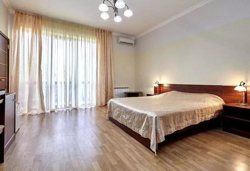 Hotelli Guest House Viktoria