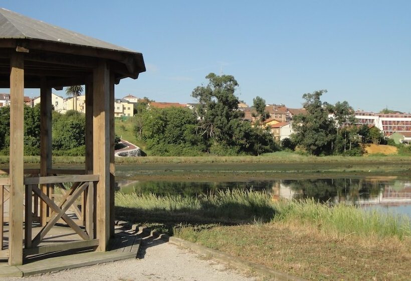 Apartamentos Turísticos Bahía De Boó