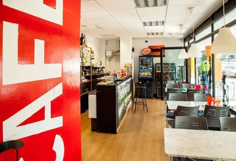 Apartamentos Turísticos Bahía De Boó