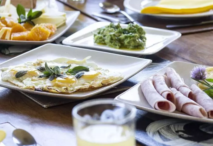ベッドアンドブレックファースト Hostal El Vergel Azul