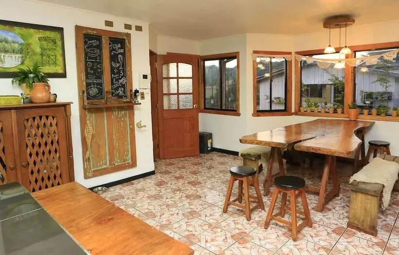 ベッドアンドブレックファースト Hostal El Vergel Azul