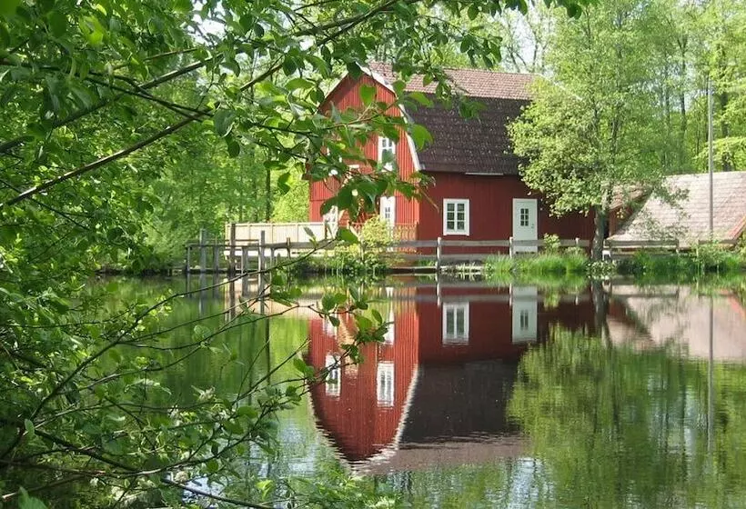 Aamiaismajoitus (B&B) Kvarnen I Knällsberg
