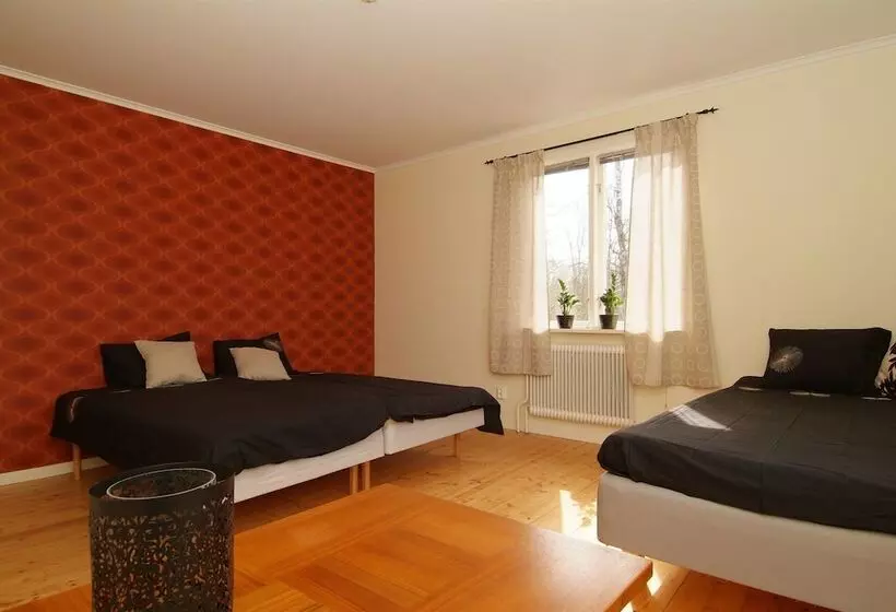 Aamiaismajoitus (B&B) Kvarnen I Knällsberg