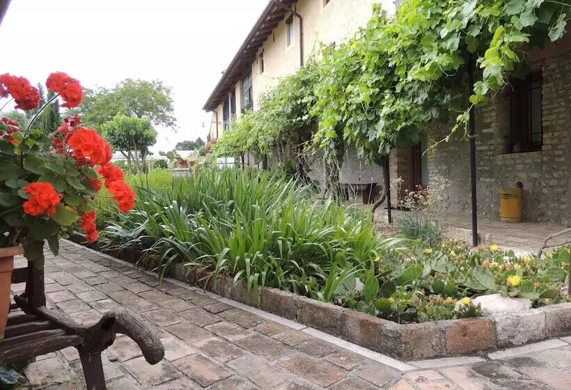 ベッドアンドブレックファースト Resort Villa Manin