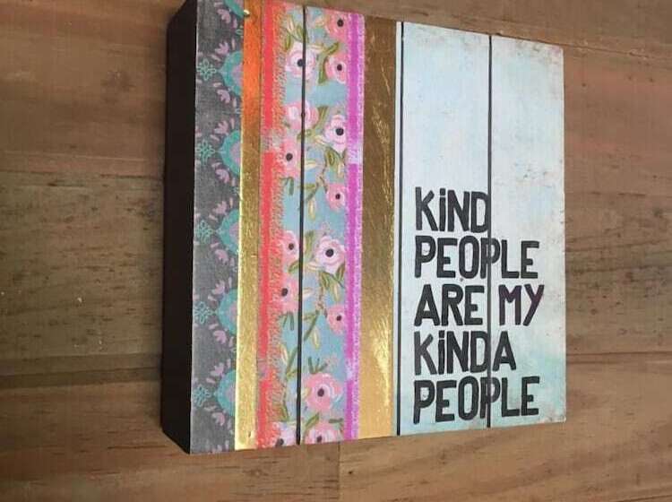 تختخواب و صبحانه Soul Fire Casitas