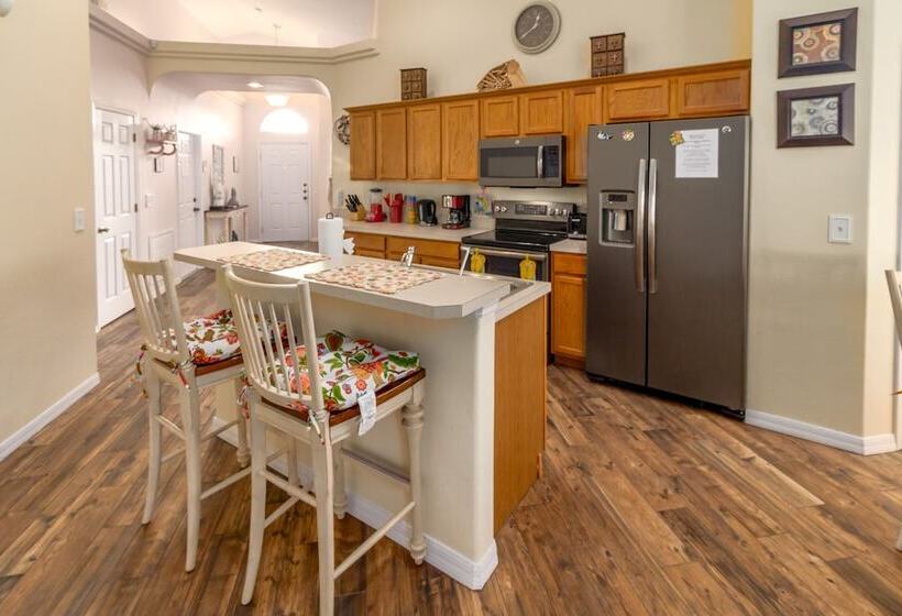 Glenbrook Resort Ru464