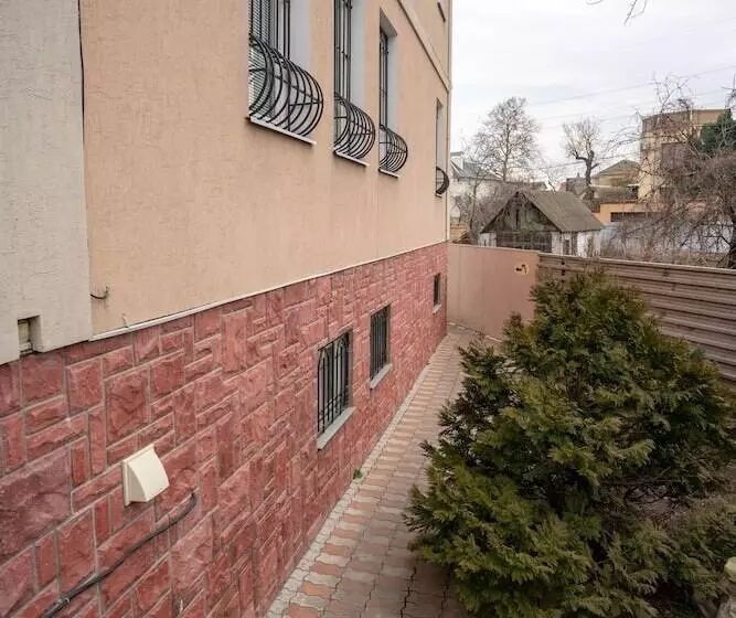 Guest House Rango   Hostel