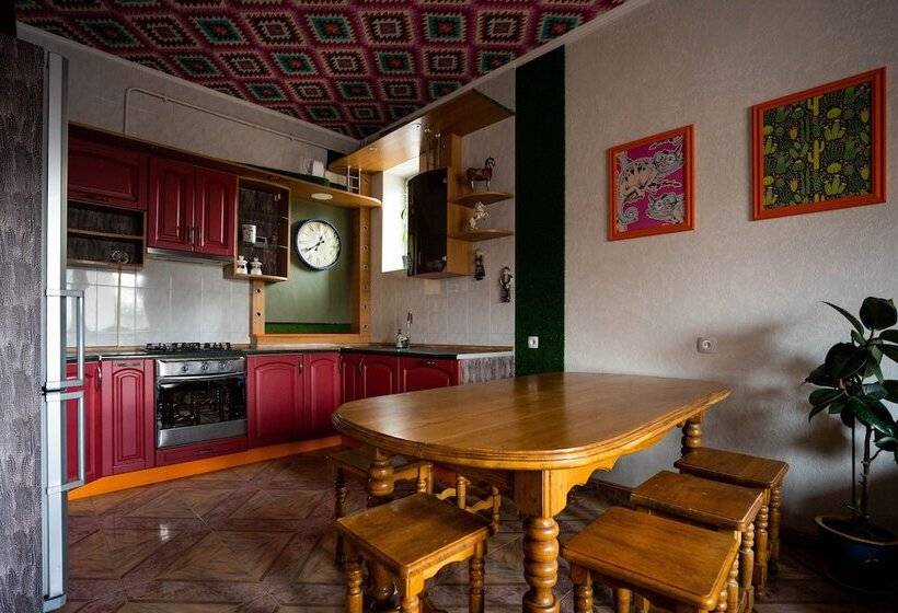 Guest House Rango   Hostel