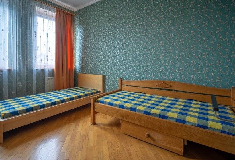 Guest House Rango   Hostel