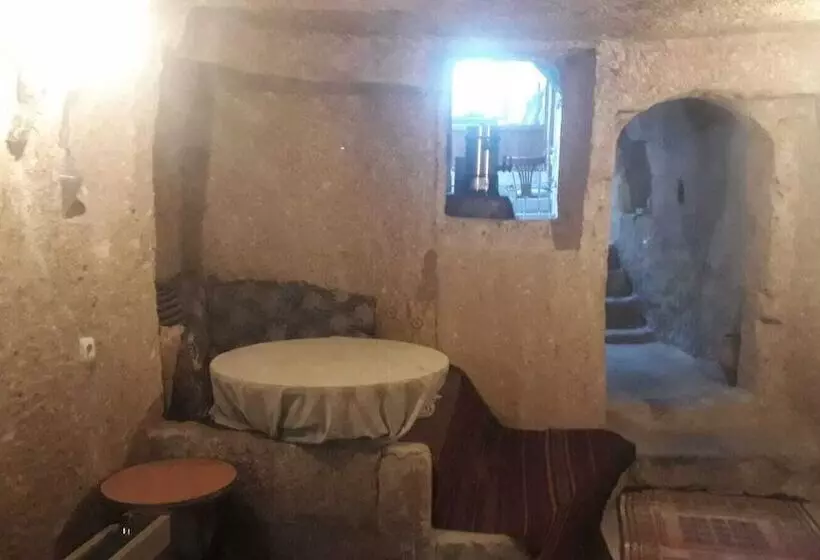 Hotelli Alexander Cave House