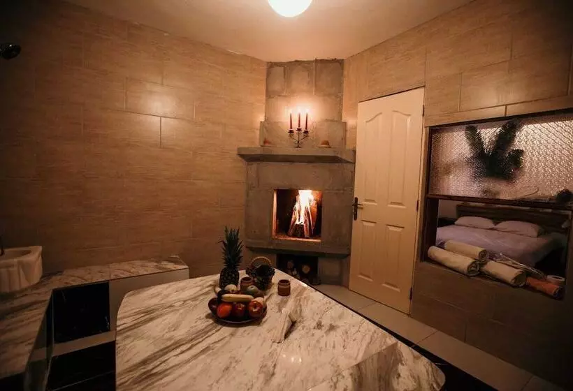 Hotelli Alexander Cave House
