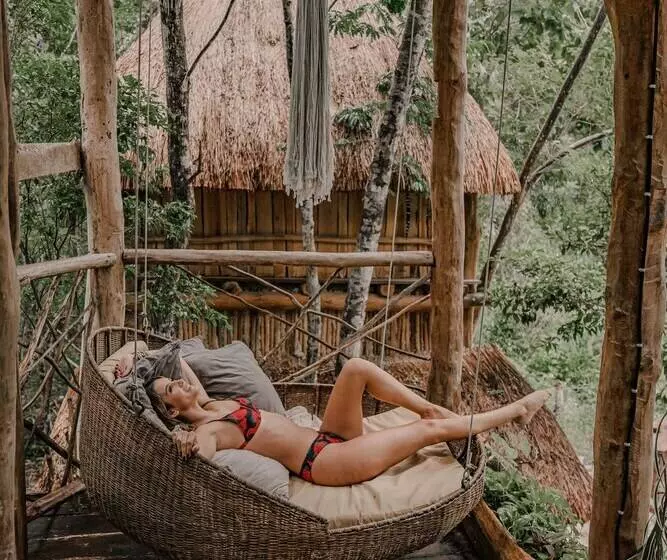 Hotelli Anand Ecoaldea