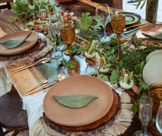 Hotelli Anand Ecoaldea