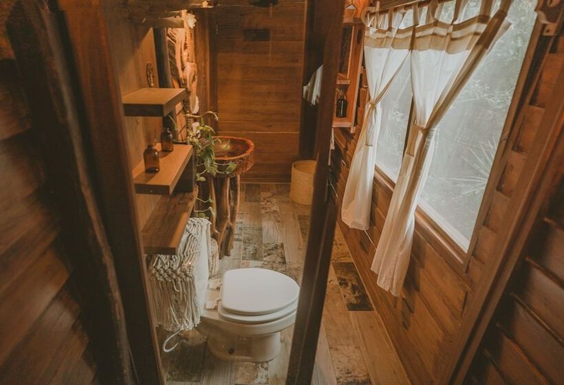 בית מלון כפרי Anand Ecoaldea