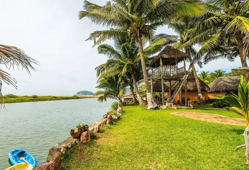 ホテル Cabañas El Ocaso