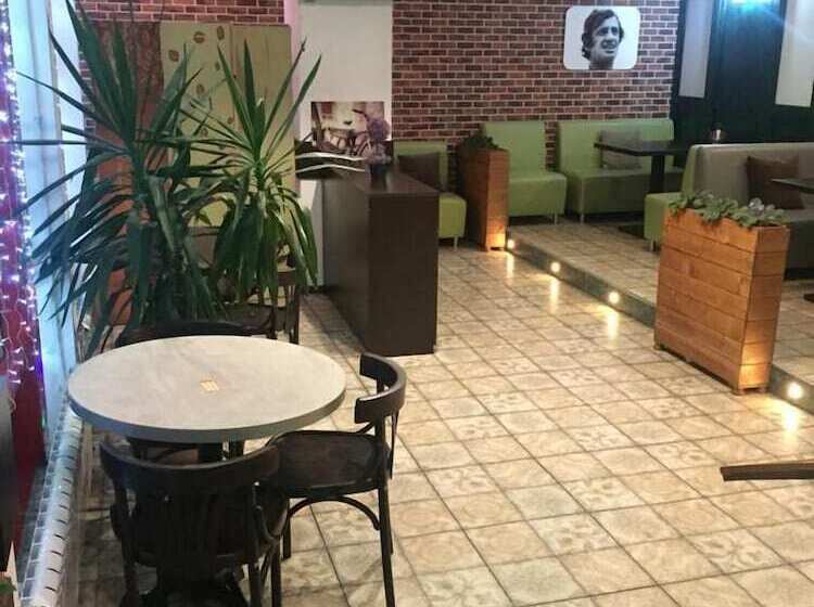 Отель Kamelia V