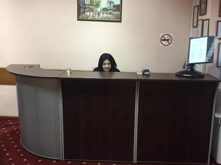 Отель Kamelia V