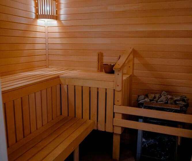 Отель Magistral