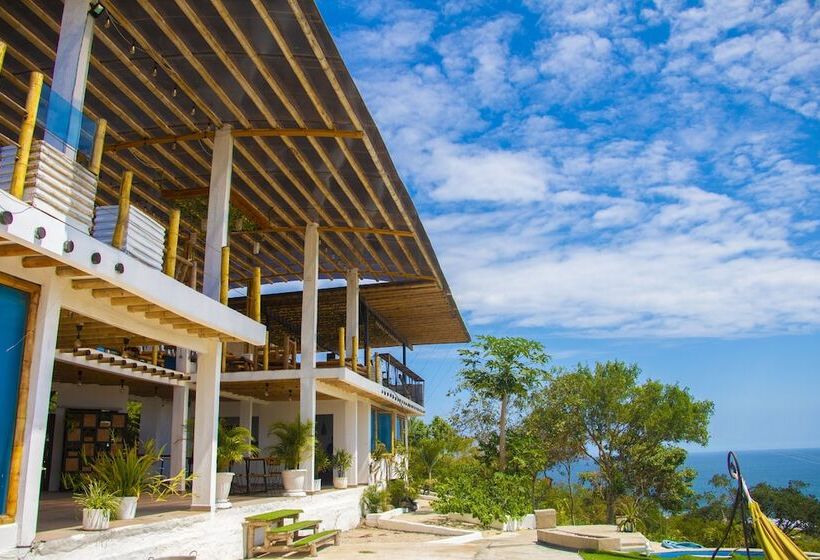 Отель Montanita View