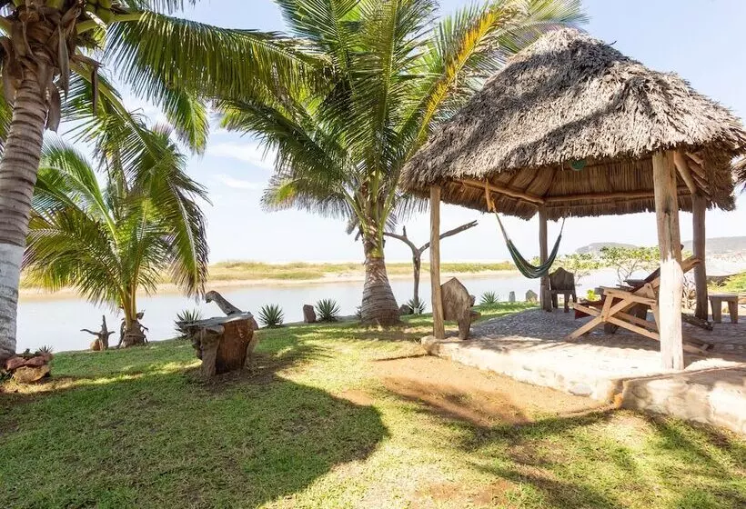 ホテル Cabañas El Ocaso