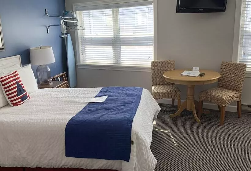 Hotelli Pontiac Lodge