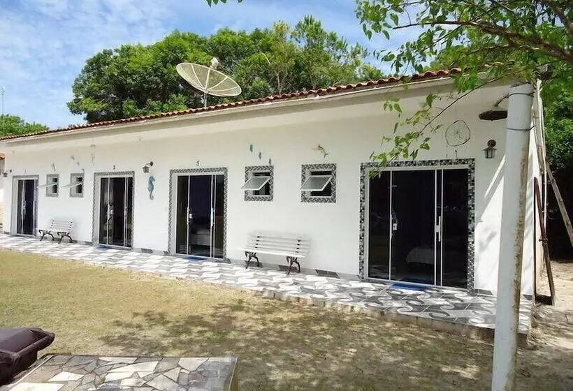 Hotelli Pousada Camping E Pesca Bom Abrigo