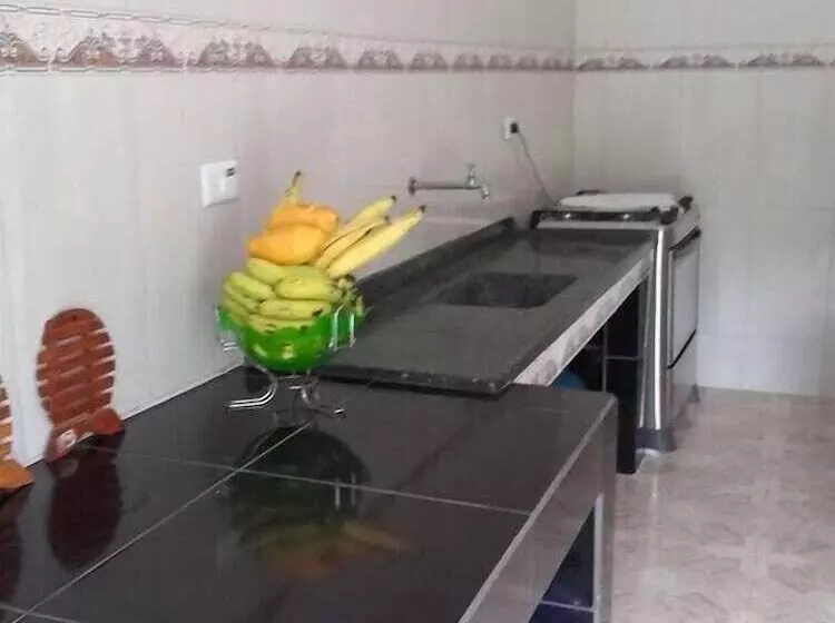 Hotelli Pousada Camping E Pesca Bom Abrigo