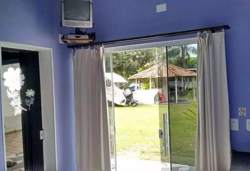 Hotelli Pousada Camping E Pesca Bom Abrigo