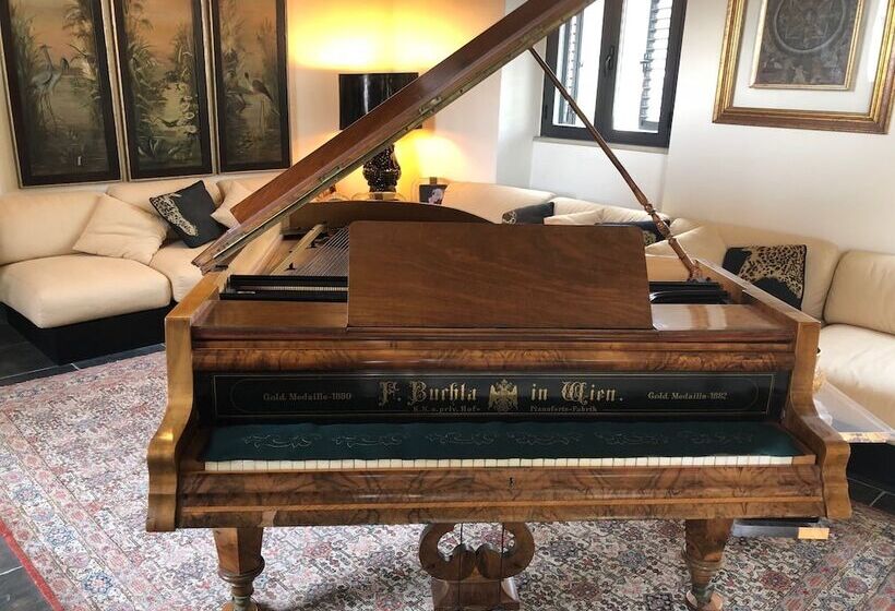 فندق Sardinia Borgo Antico Xix Sec