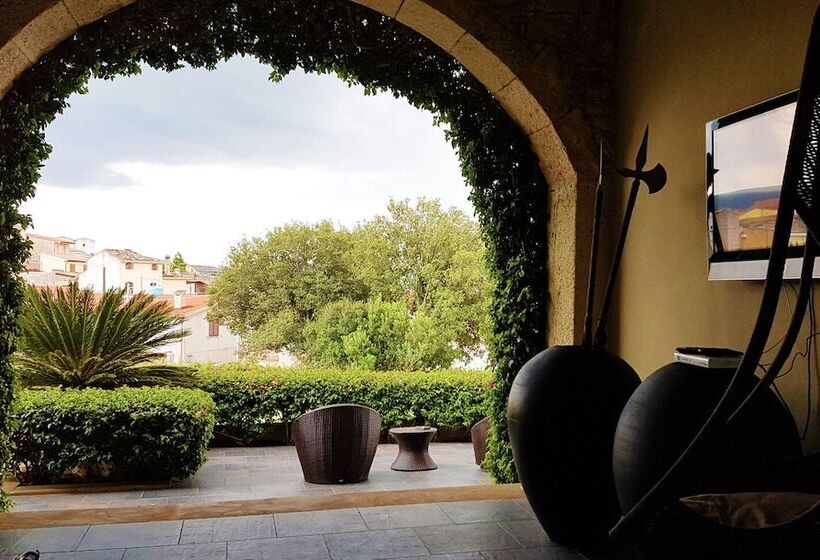 فندق Sardinia Borgo Antico Xix Sec