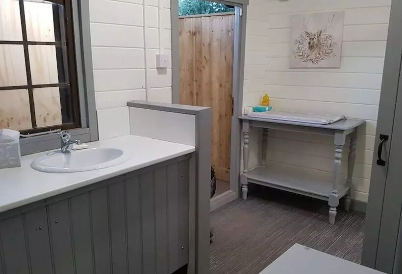 ホテル Roe Deer Fields