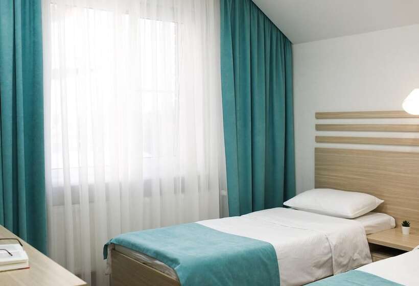 בית מלון כפרי Timashevsk Rich