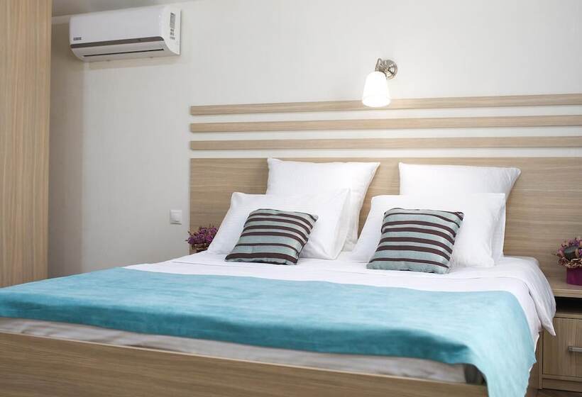 בית מלון כפרי Timashevsk Rich