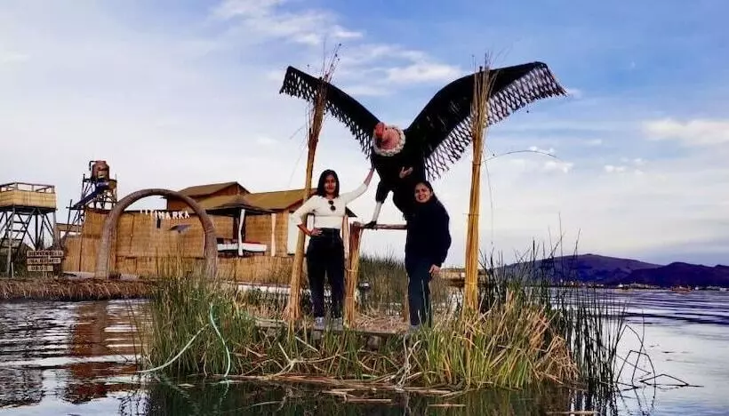 ホテル Titicaca Marka Lodge
