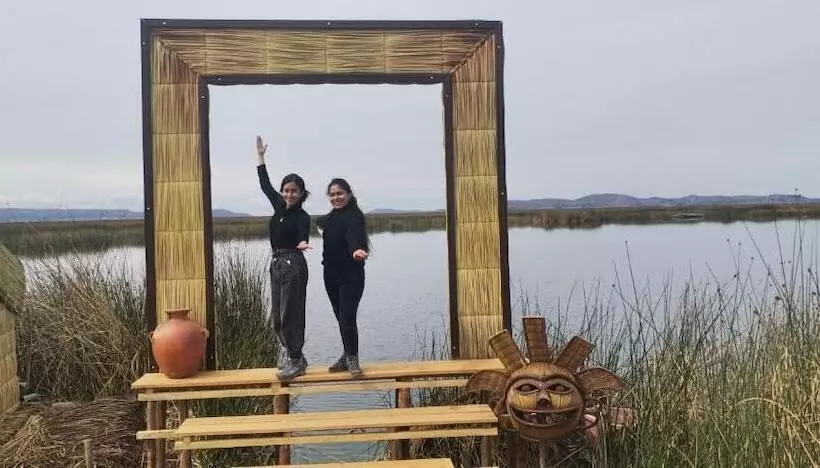 ホテル Titicaca Marka Lodge