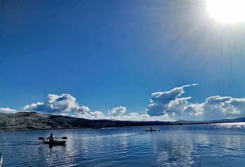ホテル Titicaca Marka Lodge